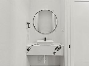 1526  Claude Street , Dallas Texas 75203