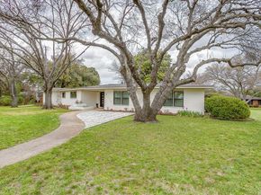 4517  Hildring Drive E, Fort Worth Texas 76109