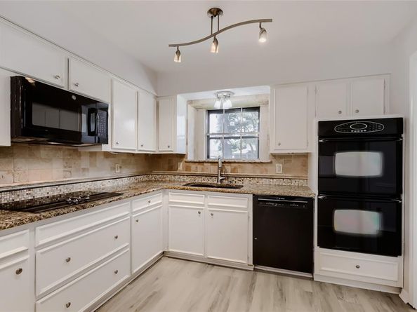 1202 E Berkeley Drive , Richardson Texas 75081