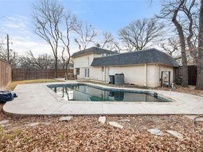 701  Rocky Canyon Road , Arlington Texas 76012