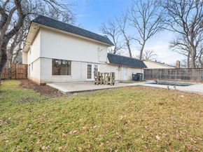 701  Rocky Canyon Road , Arlington Texas 76012