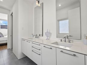 5411  Melrose Avenue , Dallas Texas 75206