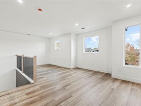 2401  Peabody Avenue , Dallas Texas 75215