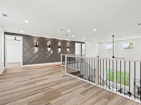 2401  Peabody Avenue , Dallas Texas 75215