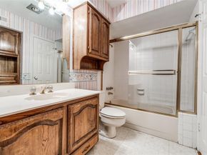 3216  Trevolle Place , Dallas Texas 75204