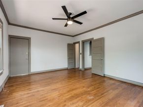 4512  Swiss Avenue , Dallas Texas 75204