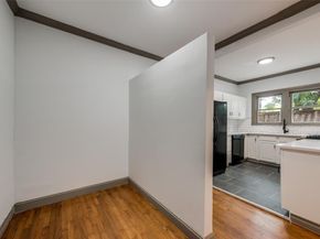 4512  Swiss Avenue , Dallas Texas 75204