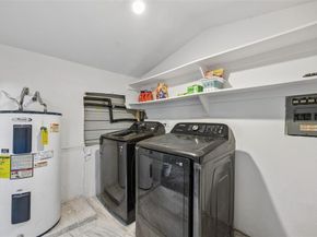 4512  Swiss Avenue , Dallas Texas 75204
