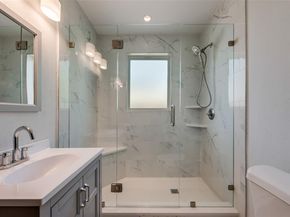 4512  Swiss Avenue , Dallas Texas 75204