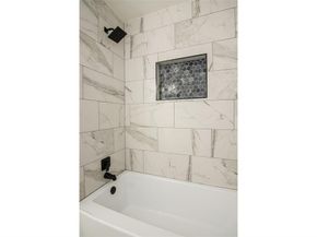 2608  Lockhart Avenue , Dallas Texas 75228