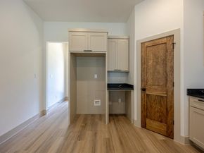 816  Glen Garden  , Fort Worth Texas 76104