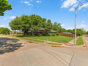 2301  Claridge Circle , Plano Texas 75075
