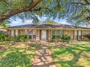 2301  Claridge Circle , Plano Texas 75075