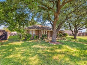 2301  Claridge Circle , Plano Texas 75075