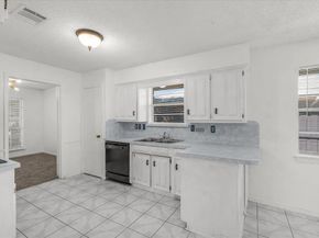 2301  Claridge Circle , Plano Texas 75075