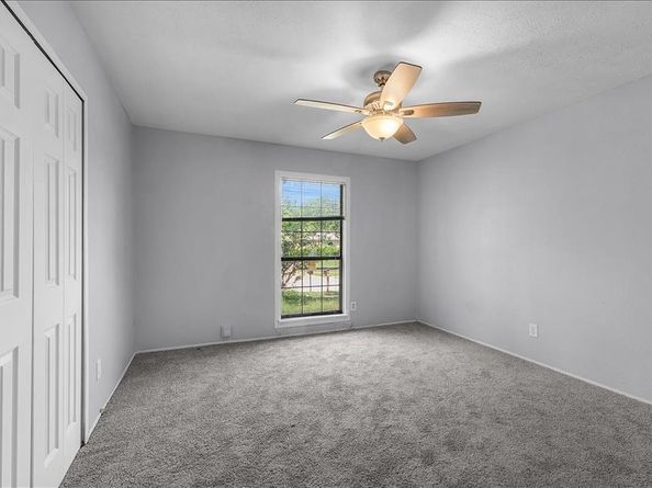 7112  Winterberry Drive , Dallas Texas 75249