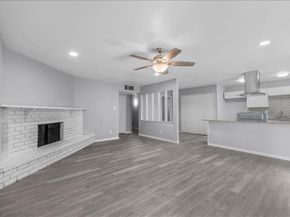 7112  Winterberry Drive , Dallas Texas 75249