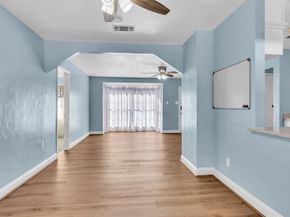 212  Mountain View Drive , Azle Texas 76020