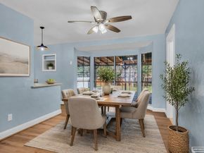 212  Mountain View Drive , Azle Texas 76020