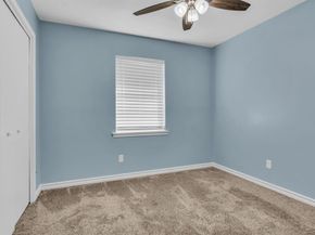 212  Mountain View Drive , Azle Texas 76020