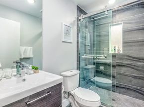 1415  Bennett Avenue , Dallas Texas 75206