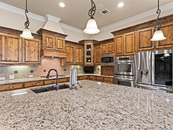 8601  Wakefield Drive , McKinney Texas 75070