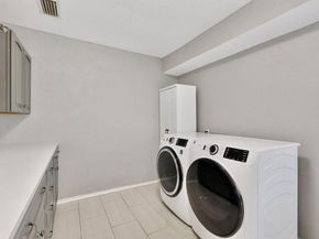 1102  Bridle Drive , Richardson Texas 75081