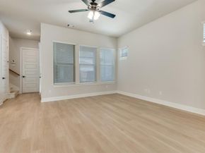 704  YELLOW WARBLER Way , Arlington Texas 76005