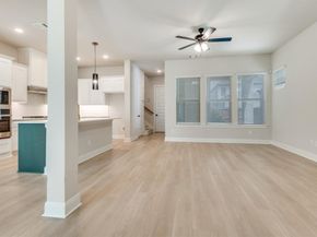 704  YELLOW WARBLER Way , Arlington Texas 76005