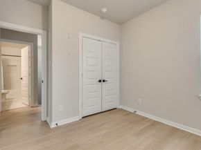704  YELLOW WARBLER Way , Arlington Texas 76005