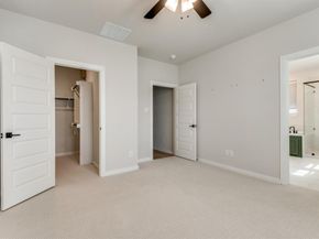 704  YELLOW WARBLER Way , Arlington Texas 76005