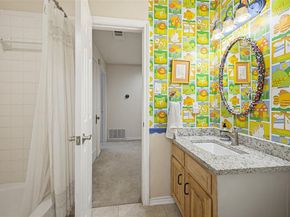 1123  Clermont Avenue , Dallas Texas 75223