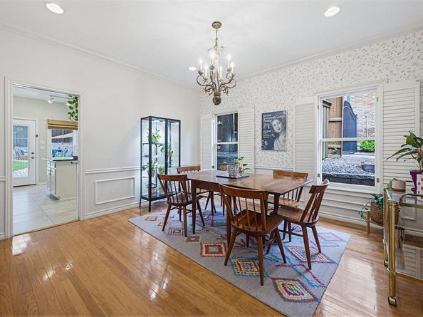 1123  Clermont Avenue , Dallas Texas 75223