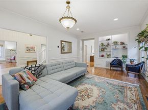 1123  Clermont Avenue , Dallas Texas 75223