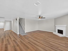 8400  Vinetree Drive , Arlington Texas 76002
