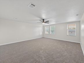 8400  Vinetree Drive , Arlington Texas 76002