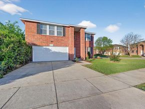 8400  Vinetree Drive , Arlington Texas 76002