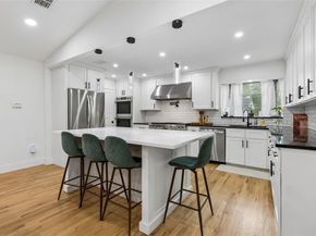 2133  Ebbtide Lane , Dallas Texas 75224
