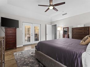 9426  Hillview Drive , Dallas Texas 75231