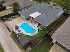 6822  Saint Anne Street , Dallas Texas 75248