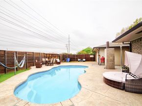 6822  Saint Anne Street , Dallas Texas 75248
