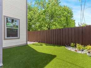 3313  Meadow Street , Dallas Texas 75215