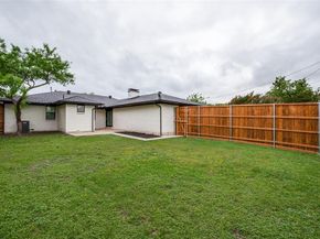 5311  Banting Way , Dallas Texas 75227
