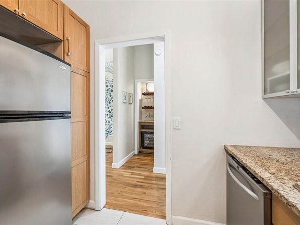 4110  Travis Street  A, Dallas Texas 75204