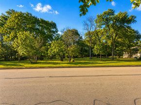 203  Lakeridge Road , Lakeside Texas 76108