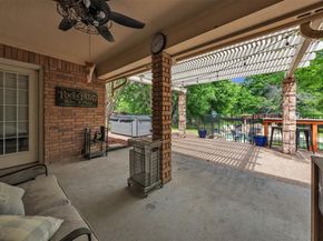 1557  Woodbee Court , Azle Texas 76020