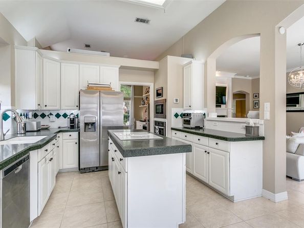 1509  Blue Mesa Road , Carrollton Texas 75007