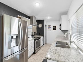 5044  Shannon Drive , The Colony Texas 75056