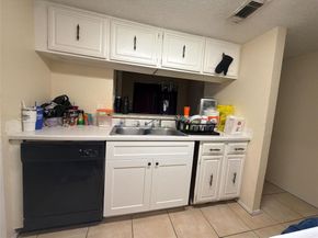 8560  Park Lane  229 / 46, Dallas Texas 75231