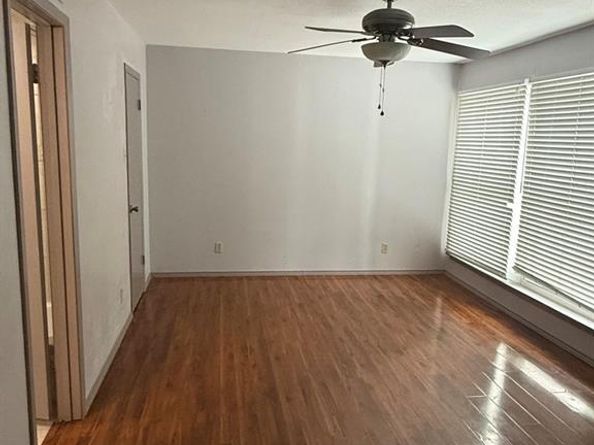 1842  Place One Lane , Garland Texas 75042